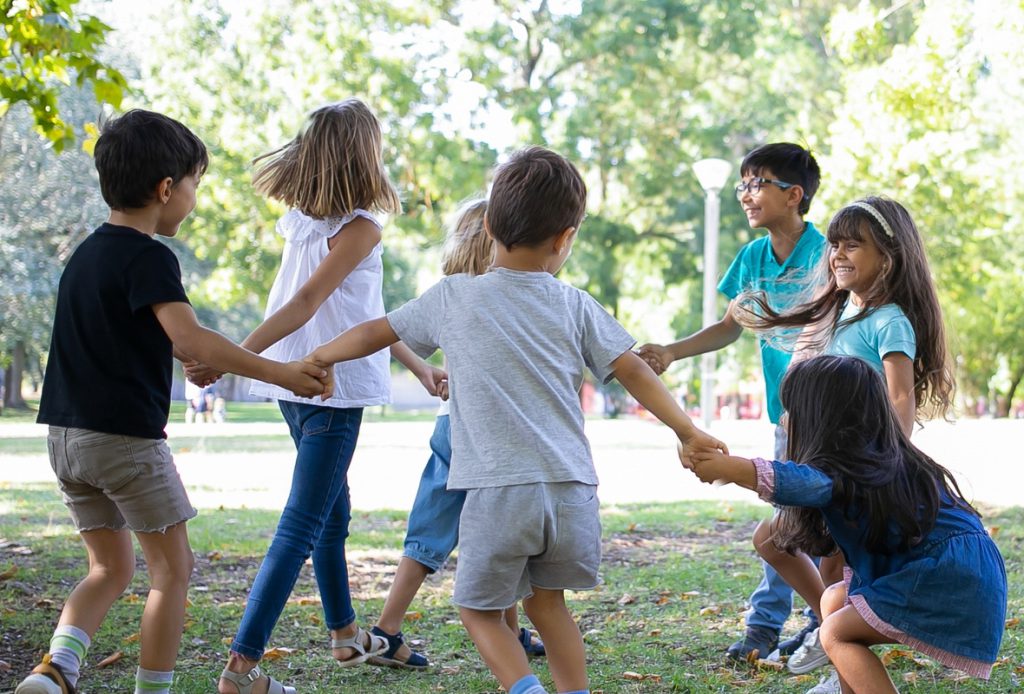 https://roofforachild.org/wp-content/uploads/2023/03/inner_b5-1024x694.jpg